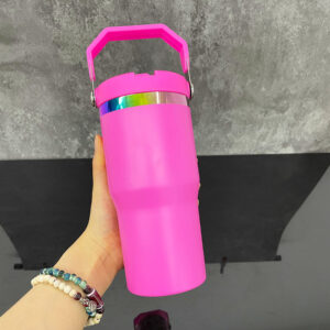 dark-pink-wholesale-20oz-rainbow-rim-powder-coated-mug-with-flip-straw