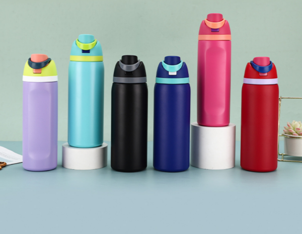 display-2-of-wholesale-stainless-steel-owala-style-water-bottles-freesip-cups
