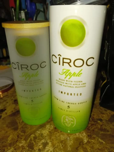 25pcs Wholesale 25oz Beer Can Glass With lid 25oz Glass Tumbler photo review