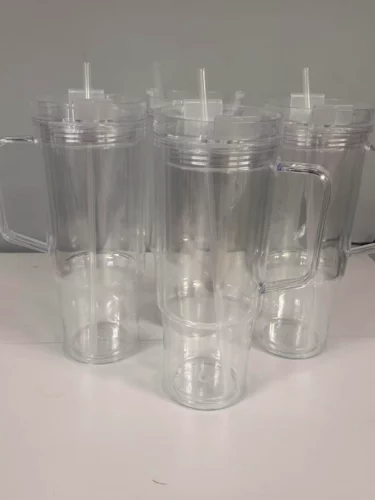 20pcs 40oz Pre-Drilled Double Wall Plastic Snow Globe Cups with Handle photo review