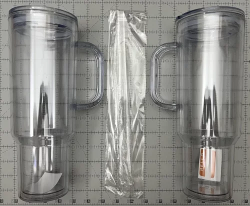 20pcs 40oz Pre-Drilled Double Wall Plastic Snow Globe Cups with Handle photo review