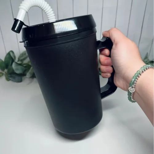 22/34oz Colored Trucker/Hospital Mug with Lid and Straw photo review