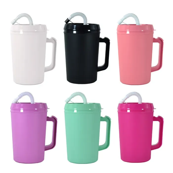 22-34oz-plastic-trucker-hospital-mug-with-lid-and-straw-in-bulk-display