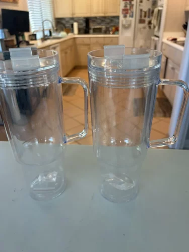 20pcs 40oz Clear Acrylic Plastic Snow Globe Cups with Colored Lids & Straws photo review