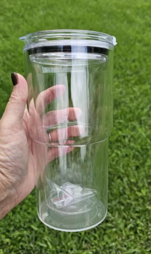 40pcs 16oz Snow Globe Plastic Tumbler with Colored Lids & Straws photo review