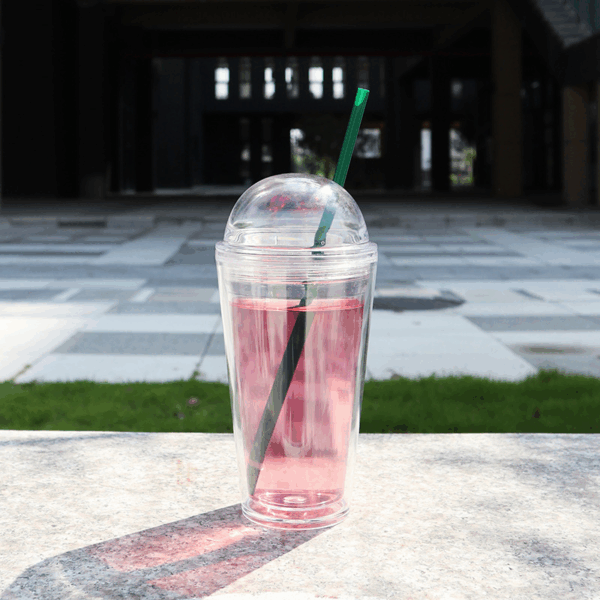 display-3-of-wholesale-16-24oz-plastic-snow-globe-tumblers-with-dome-lid