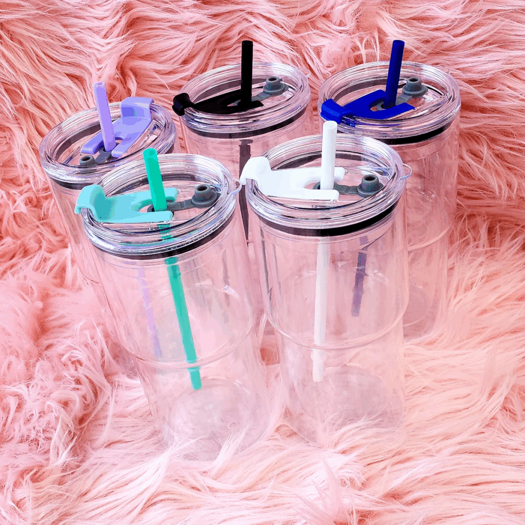 16oz Snow Globe Plastic Tumbler with Colored Lids & Straws 40pcs