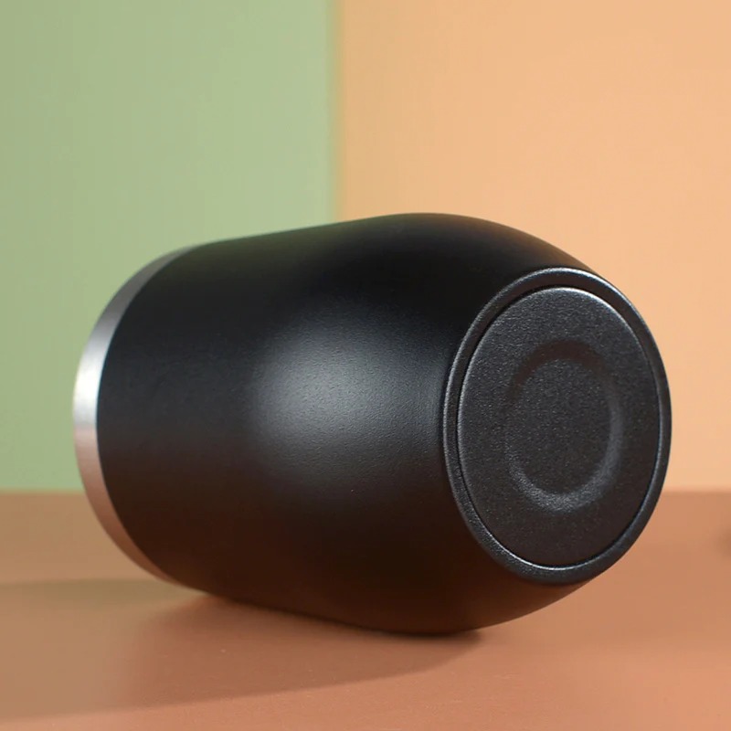 bottom-details-of-12oz-powder-coated-stainless-steel-wine-tumblers-with-slide-lids