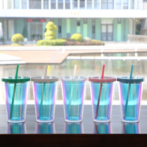 40pcs 500ml Iridescent Plastic Cups with Lids and Straws